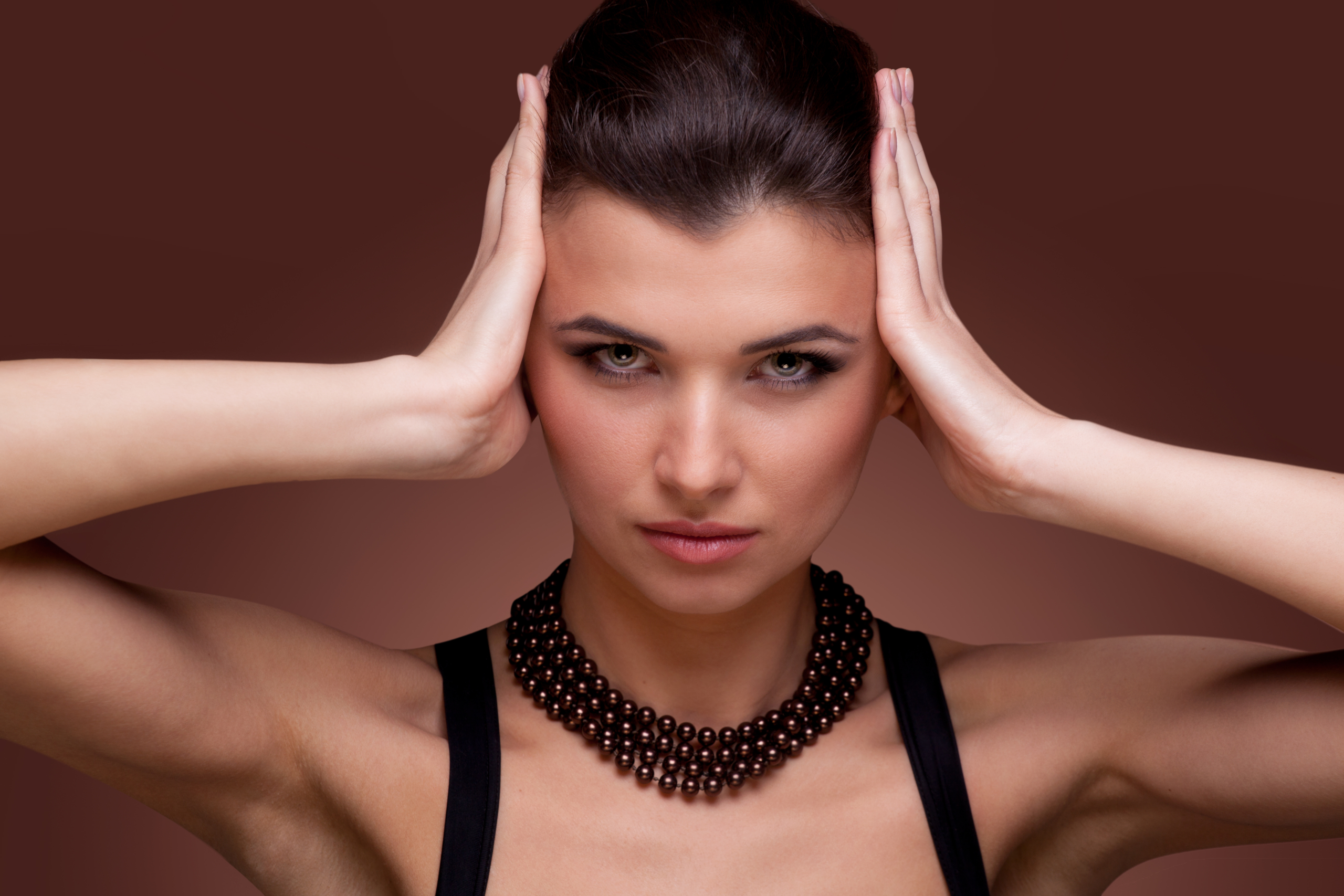 contact_shutterstock_99708839